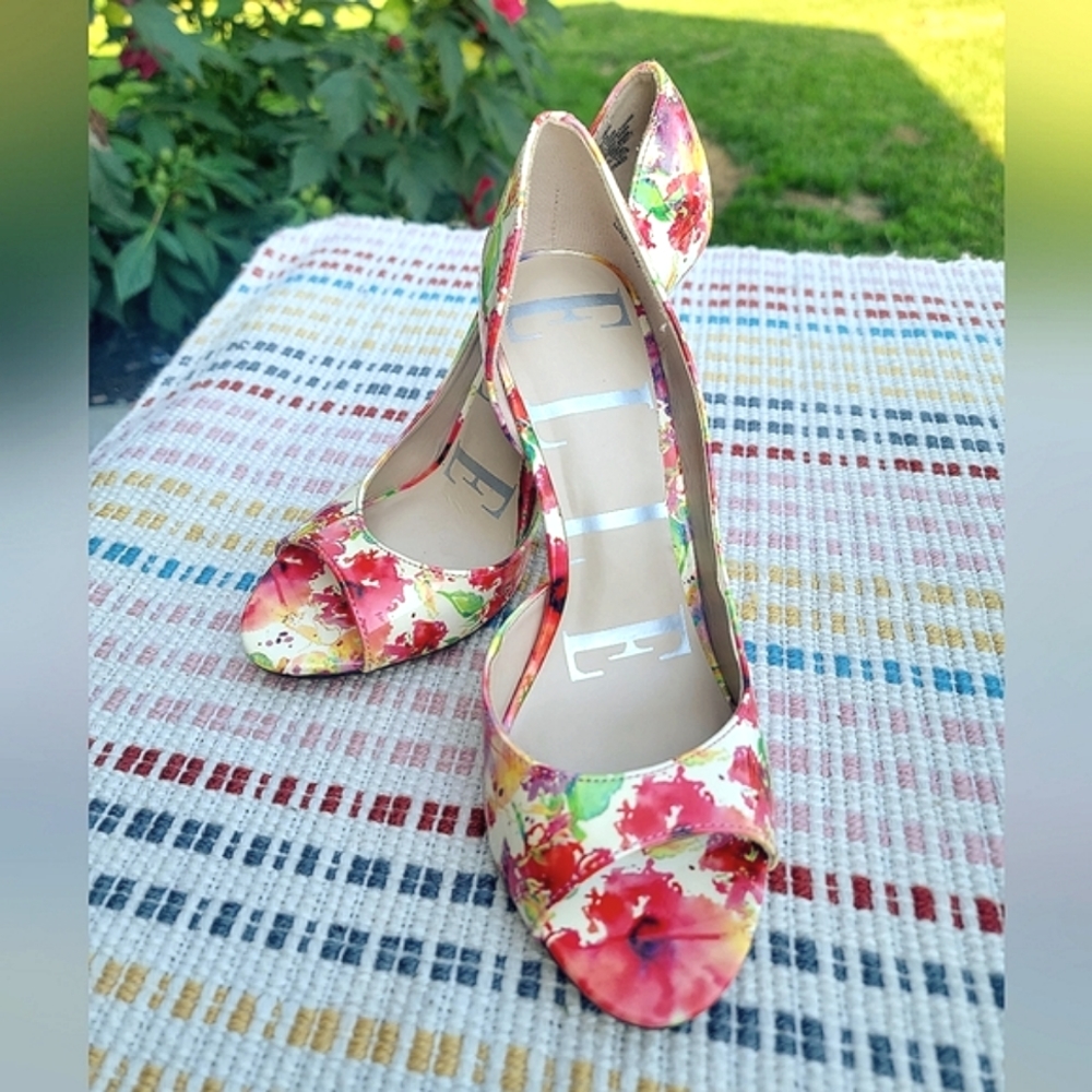 High Heel Elle Brand Floral Designed Patent Leather Shoes